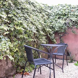 Apartment Lovely Sunny 2 Bed Coast, EDI