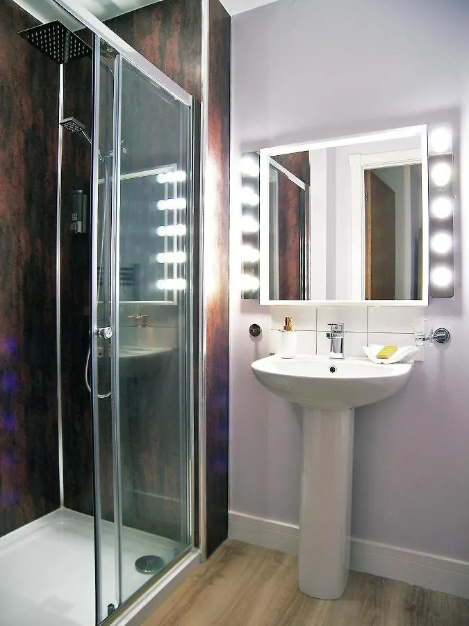 Beaverhall Apartments Edimburgo 0*,